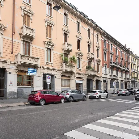 Arts At Corso Vercelli Appartement